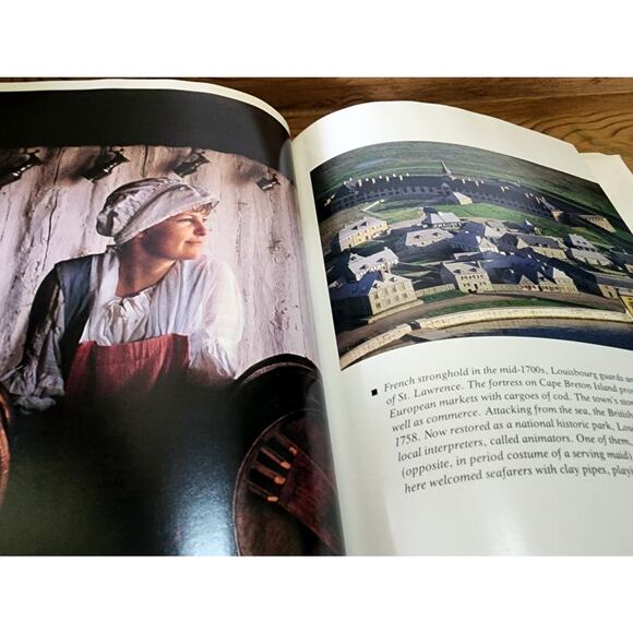 National Geographic: Canada's Incredible Coasts by Donald J. Crump (1993) - Picture 10 of 11